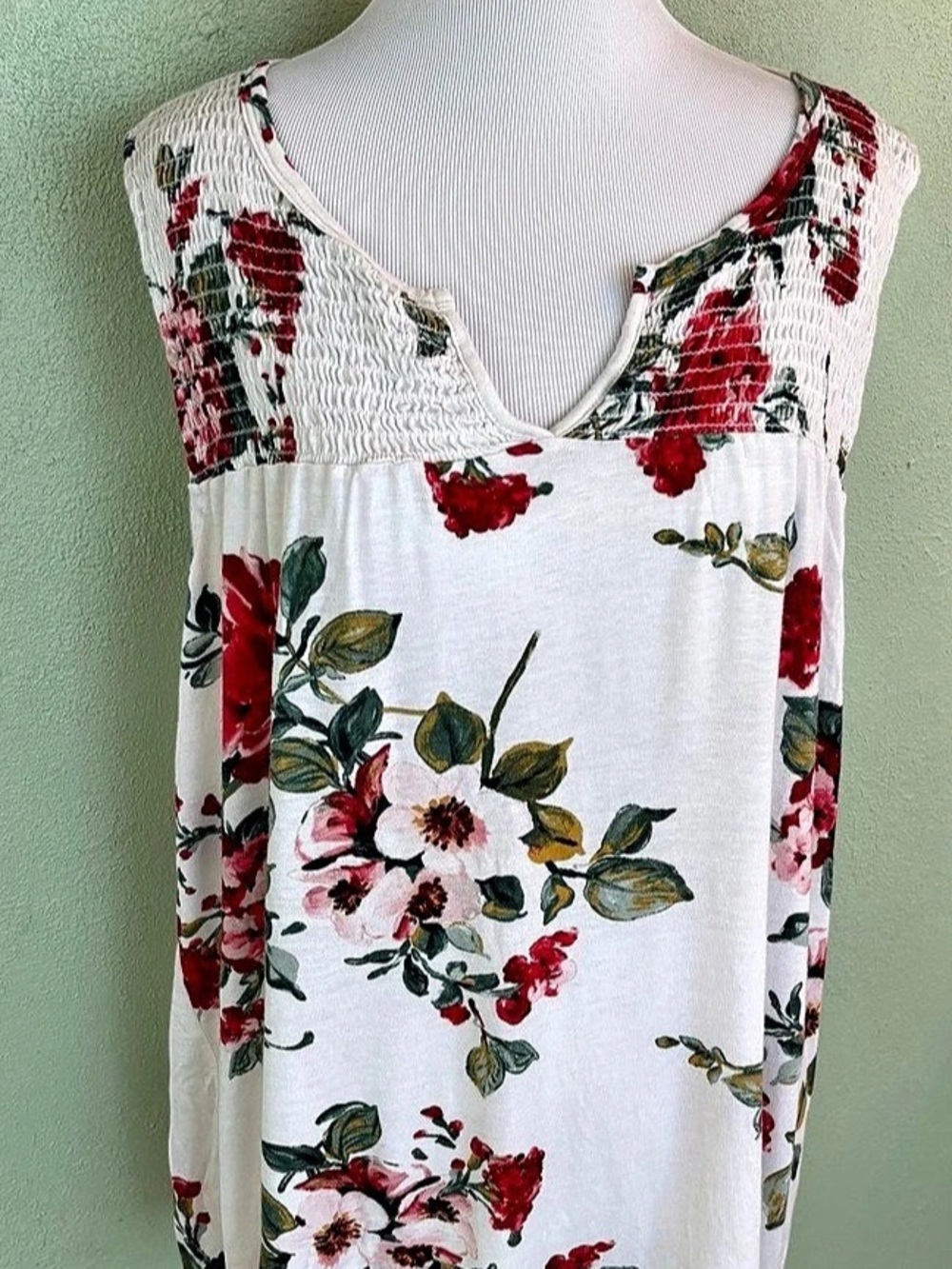 Papermoon Floral Sleeveless Top in White & Red Like New
